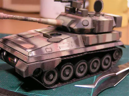 FV101 Scorpion Light Tank Papercraft